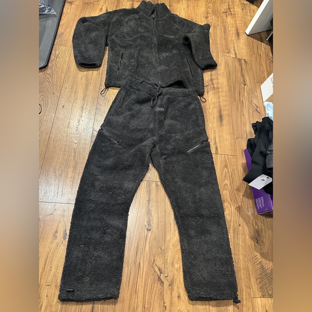 Essentials Fear of God Polar Fleece Jacket(SM) and Pant (MED) “Iron”